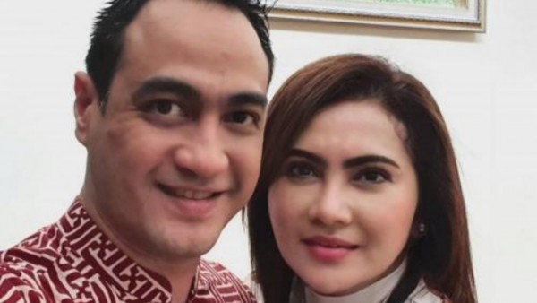 Anggia Novita dan Ferry Irawan (net)-1631246062