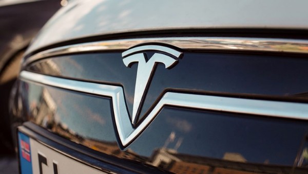 Tesla-1631497369