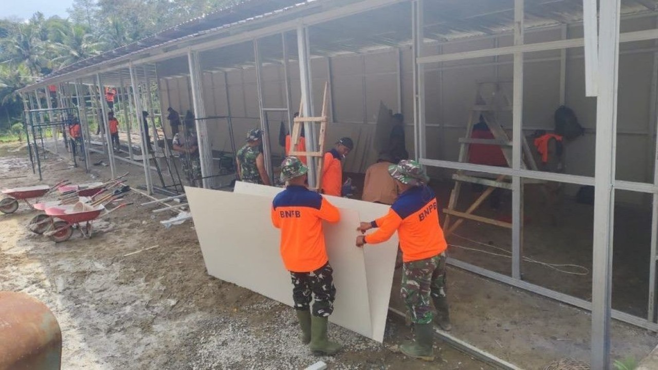 Pembangunan hunian sementara terus berproses. (Foto: Istimewa)