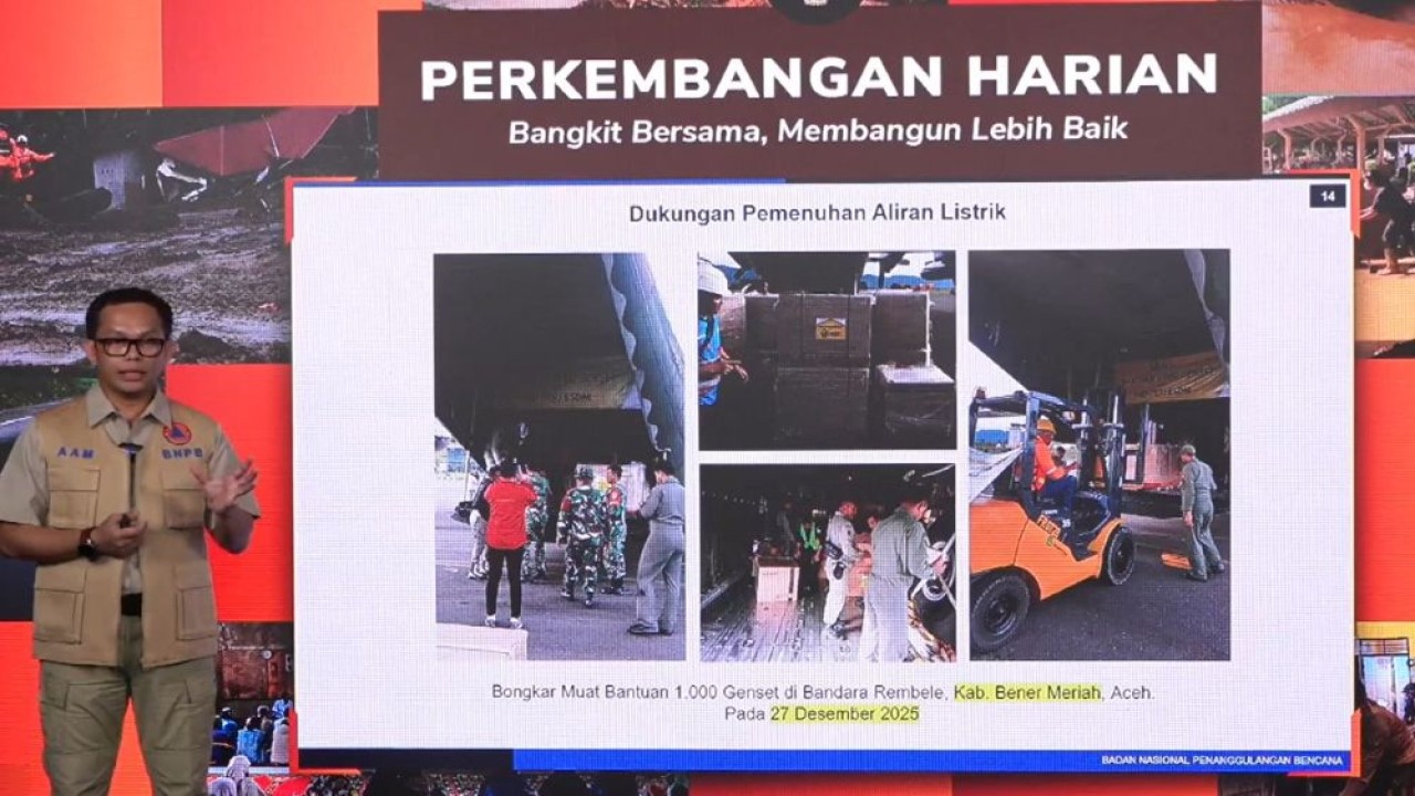 Pemerintah mengirimkan 1.000 genset untuk mempercepat pemulihan listrik di Sumatra. (Foto: Istimewa)