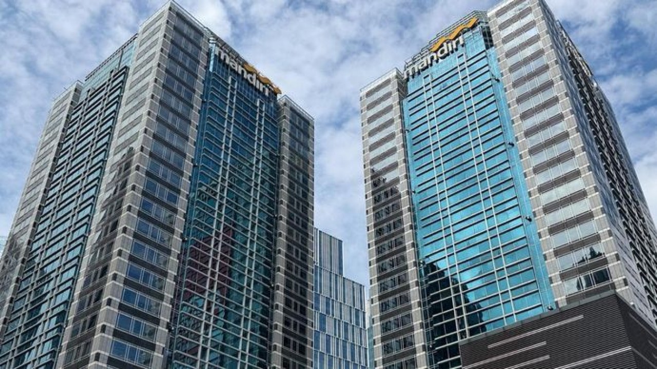 Bank Mandiri berhasil meraih lima penghargaan atas kontribusinya dalam mendukung kebijakan makroprudensial, moneter, serta sistem pembayaran.