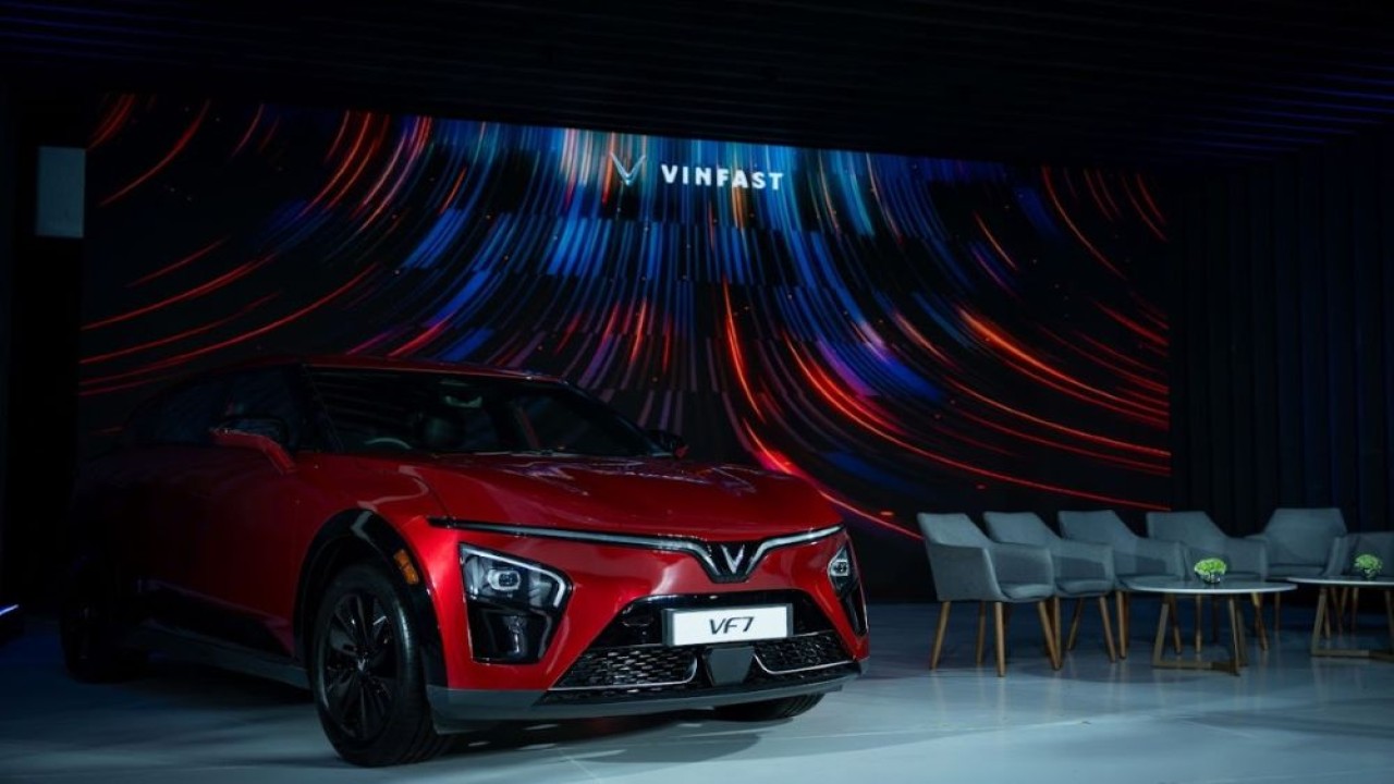 Kolaborasi VinFast VF 7 bersama para 7 personas bisa menjadi wake up call bagi setiap orang untuk all out mengejar passion. (Foto: Istimewa)