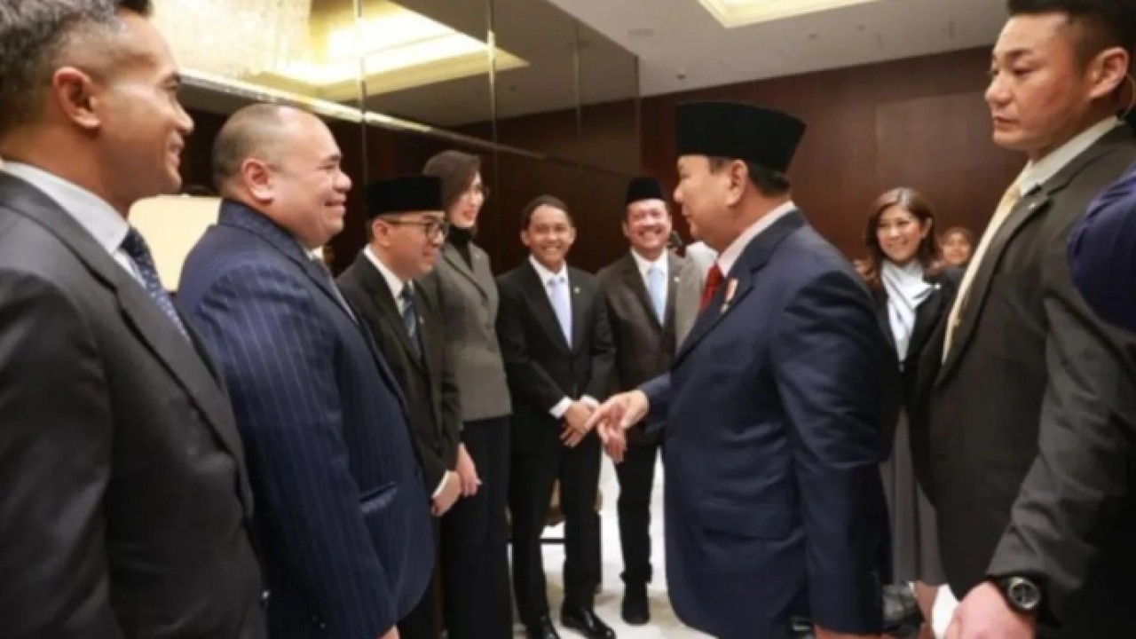 Menteri Komunikasi dan Digital Meutya Hafid ikut mendampingi Presiden Prabowo Subianto dalam kunjungan ke Jepang. (ANTARA/HO-Kementerian Komunikasi dan Digital) (Antara)