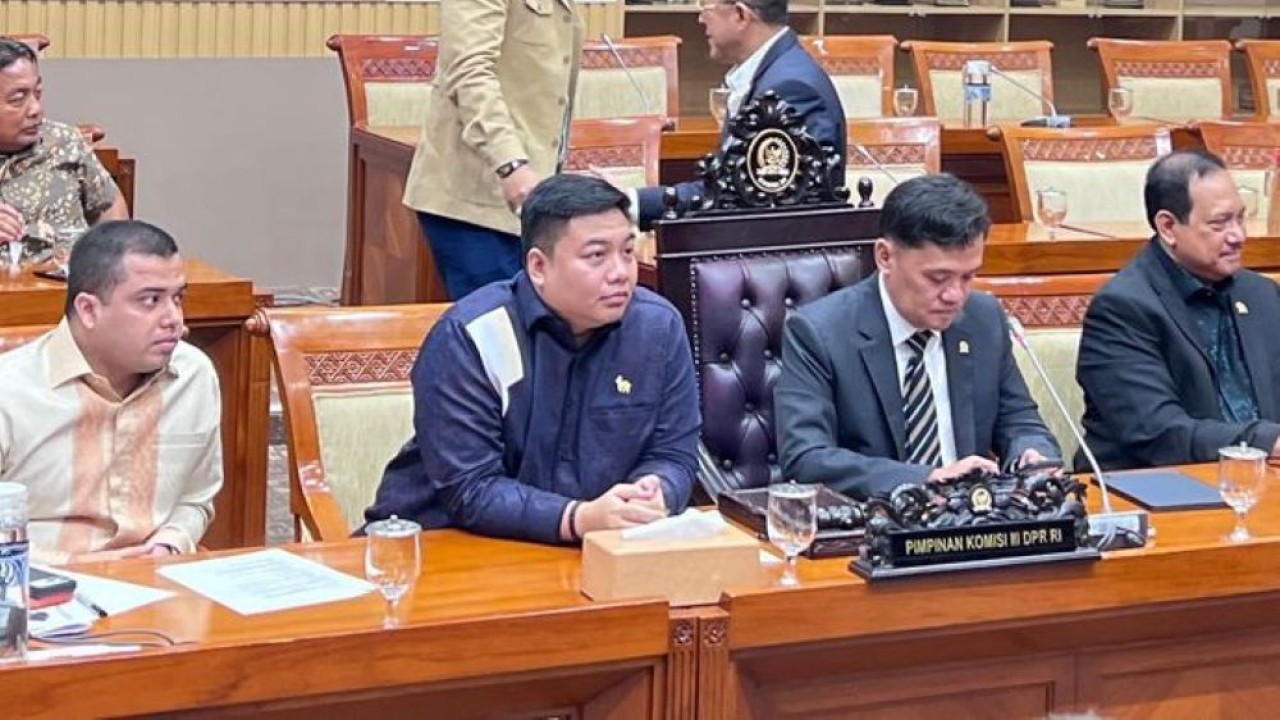 Anggota Komisi VI DPR RI Fraksi Gerindra, Kawendra Lukistian (Kedua dari kiri). (Foto: Istimewa)