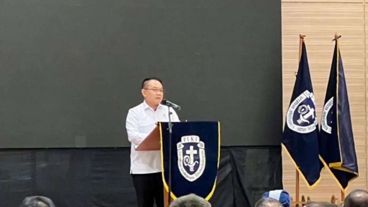 Kepala Staf Kepresidenan Dudung Abdurachman ketika memberikan arahan dalam Kongres VII Persatuan Inteligensia Kristen Indonesia (PIKI) di Jakarta, Kamis (30/4/2026) ANTARA/Putu Indah Savitri (Antara)