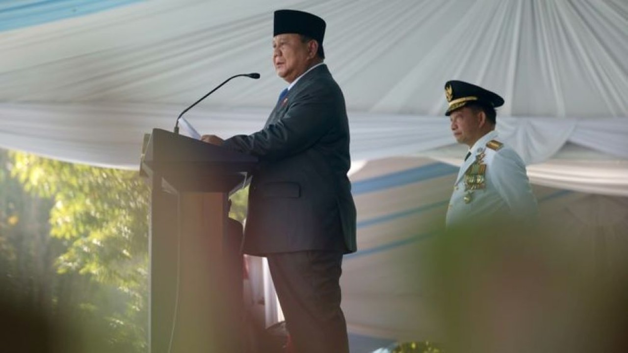 Prabowo Minta Lulusan IPDN Jadi Pemimpin Peduli Rakyat dan Tak Korup.