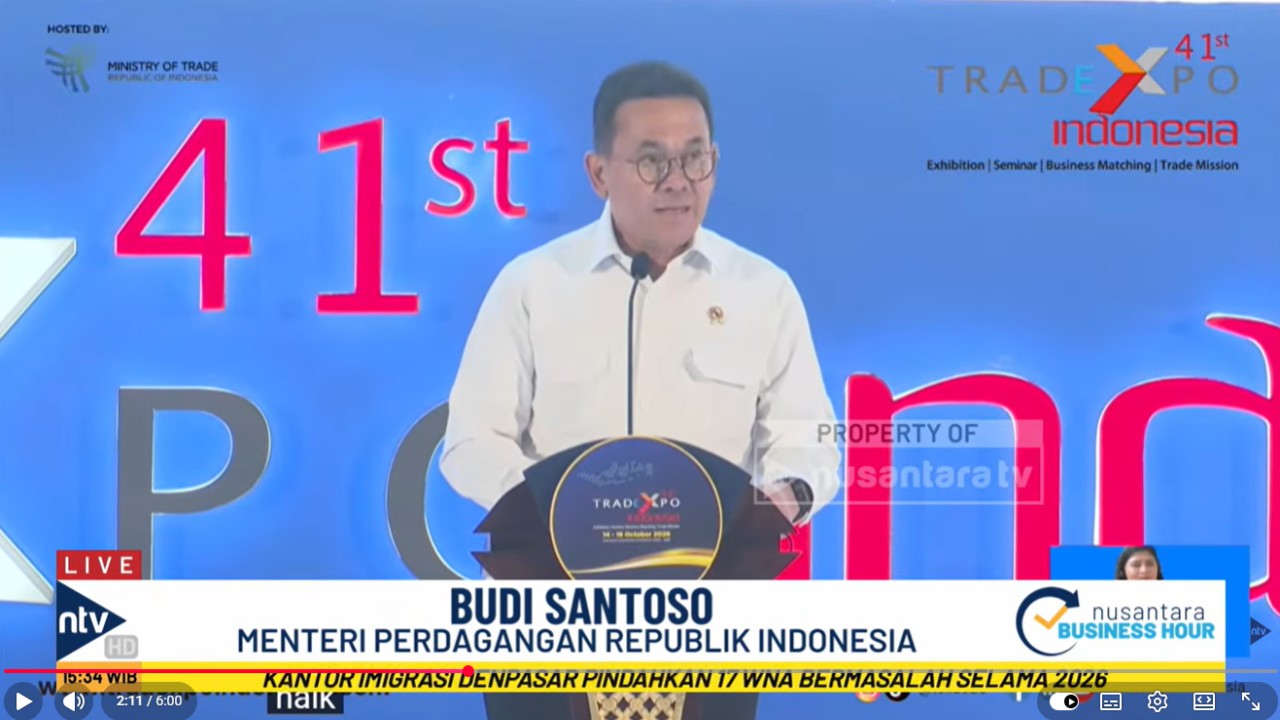 Menteri Perdagangan Republik Indonesia, Budi Santoso memberikan pernyataan pada pameran dagang internasional terbesar di Indonesia, Trade Expo Indonesia atau TEI ke-41 di Indonesia Convention Exhibition BSD City Tangerang.